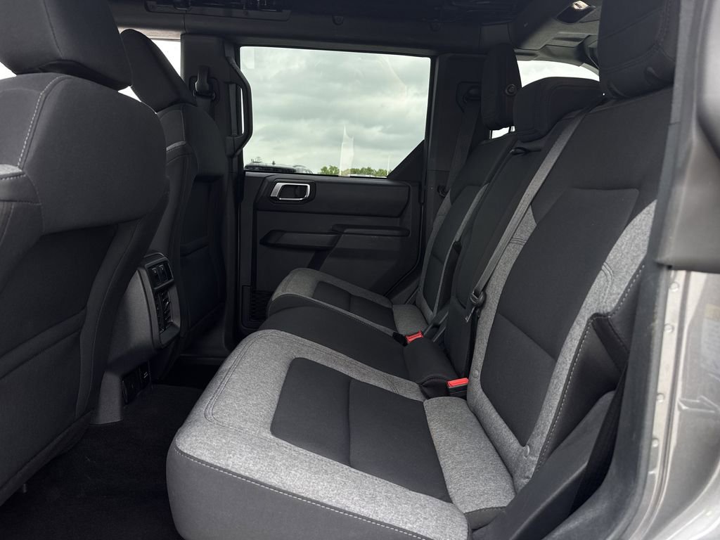Used 2025 Ford Bronco Big Bend image 25
