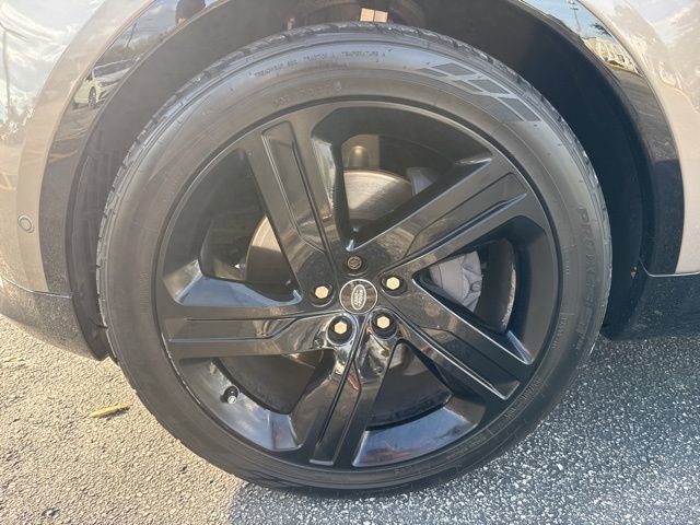 Used 2021 Land Rover Discovery HSE R-Dynamic image 12