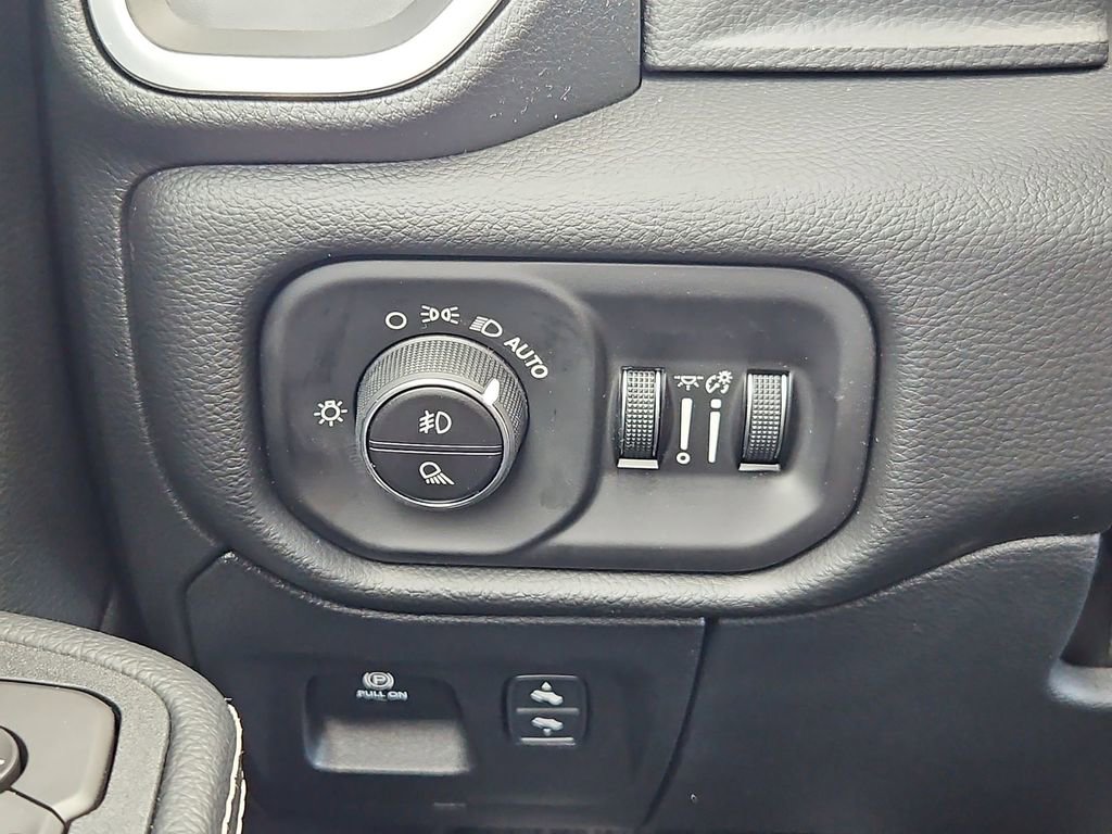 New 2026 RAM 1500 Laramie image 18