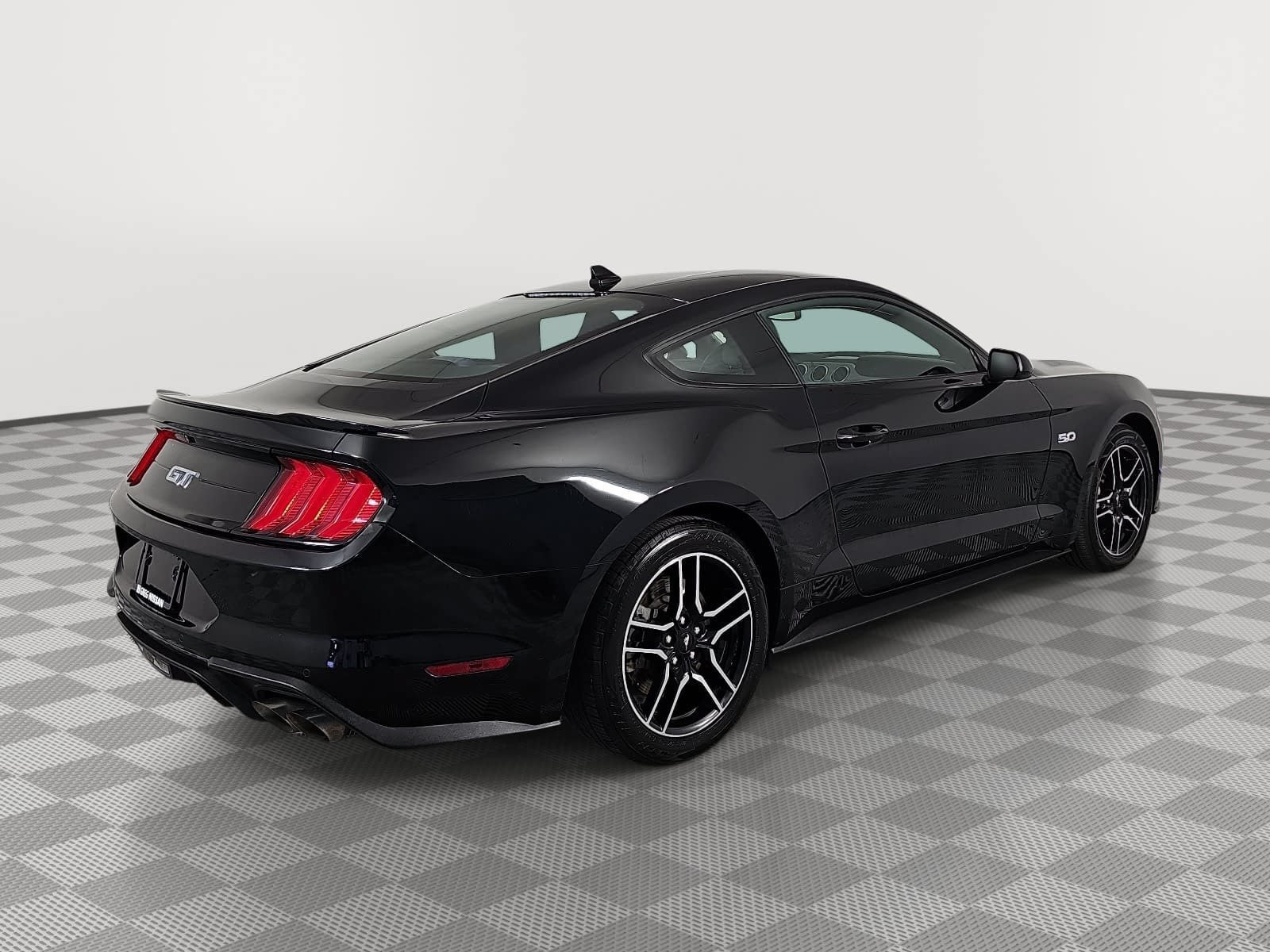 Used 2020 Ford Mustang GT RWD image 8