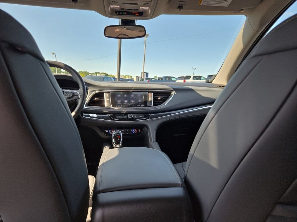 Certified 2020 Buick Enclave Essence w/ Trailering Package, 5000 lbs. AWD/4WD image 14