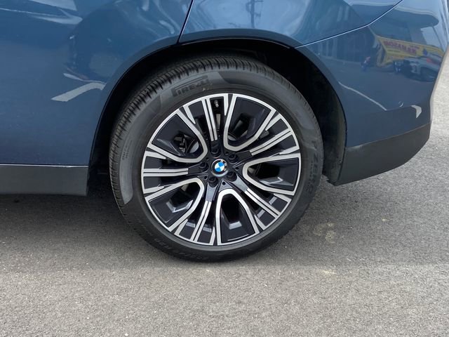 Certified 2025 BMW X3 xDrive30i w/ Convenience Package image 8