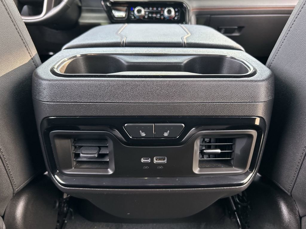 Used 2025 GMC Sierra 1500 AT4 w/ Technology Package AWD/4WD image 22