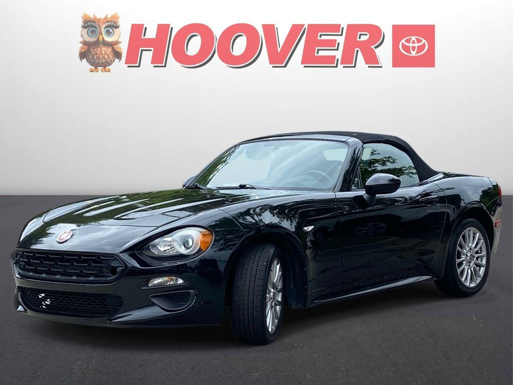 Used 2017 FIAT 124 Spider Classica RWD image 8