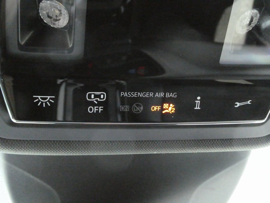 Used 2022 Volkswagen ID.4 Pro image 14