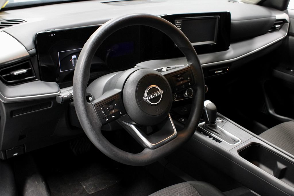 Certified 2025 Nissan Kicks S AWD/4WD image 24