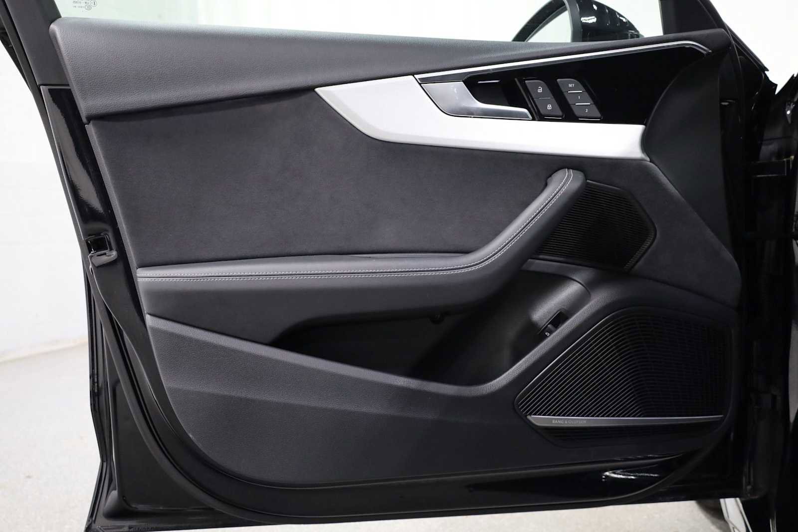 Used 2022 Audi A4 2.0T Premium Plus w/ Premium Plus Package image 16