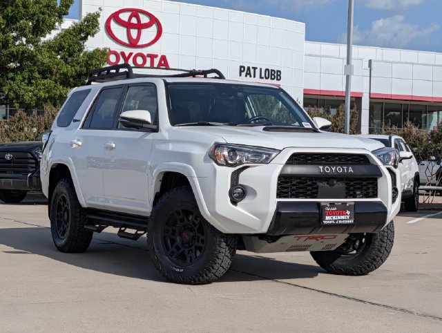 Used 2024 Toyota 4Runner TRD Pro AWD/4WD image 2