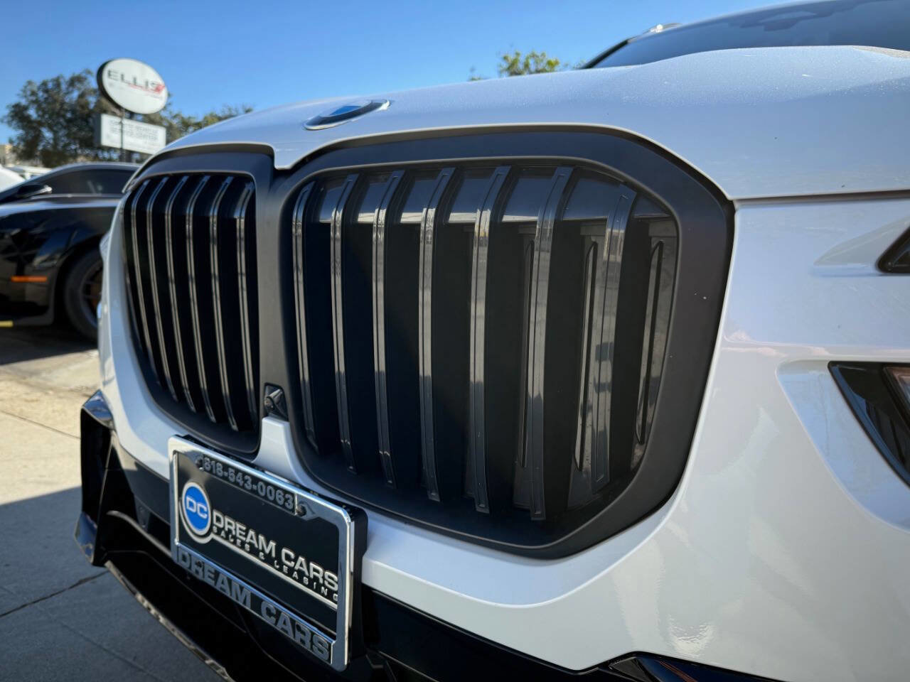 Used 2023 BMW X7 xDrive40i w/ Executive Package image 17