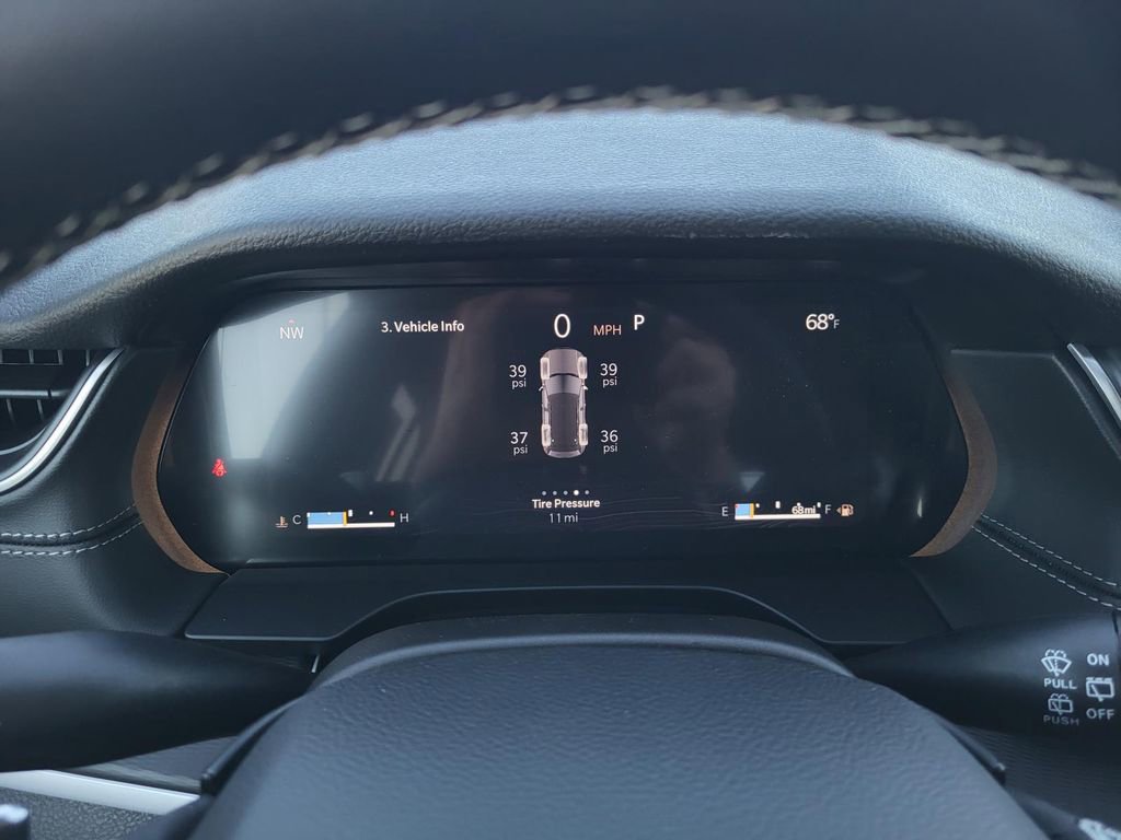 New 2025 Jeep Grand Cherokee Laredo RWD image 18