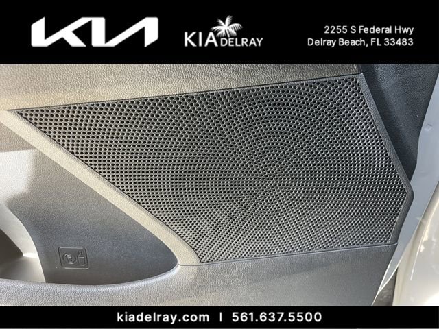New 2026 Kia Sorento S w/ S Panoramic Sunroof Package FWD image 17