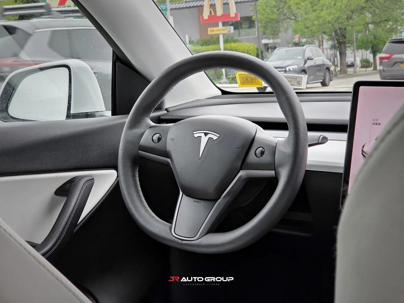 Used 2021 Tesla Model Y Long Range AWD/4WD image 14