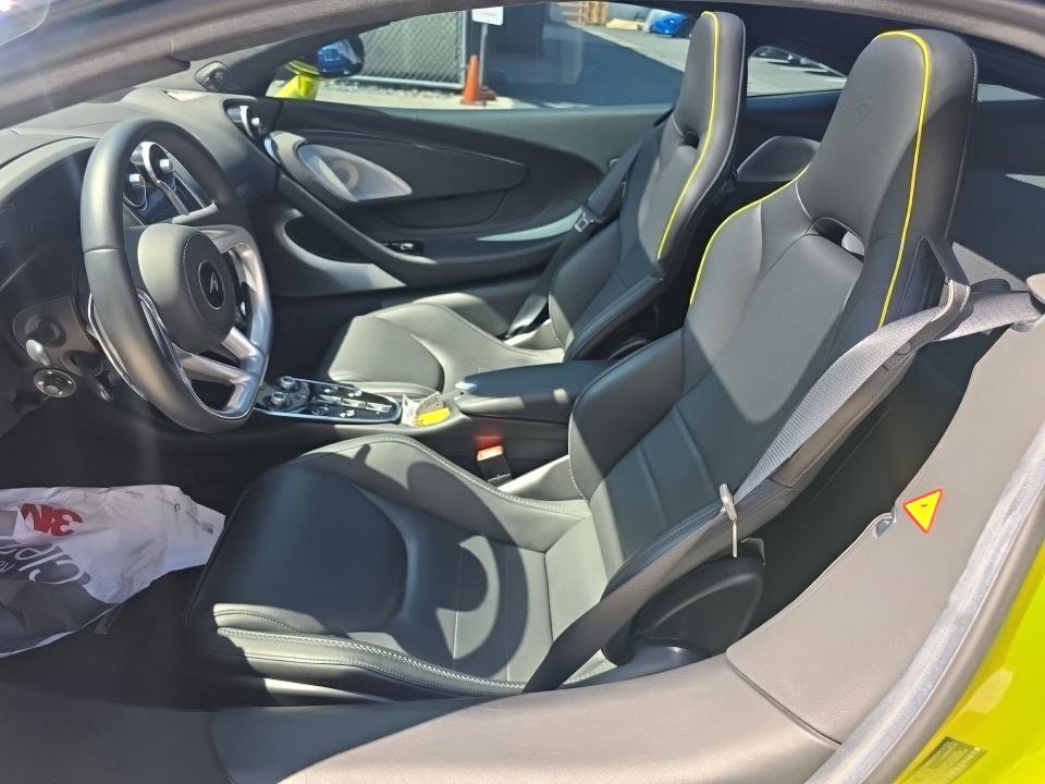Used 2023 McLaren GT RWD image 6