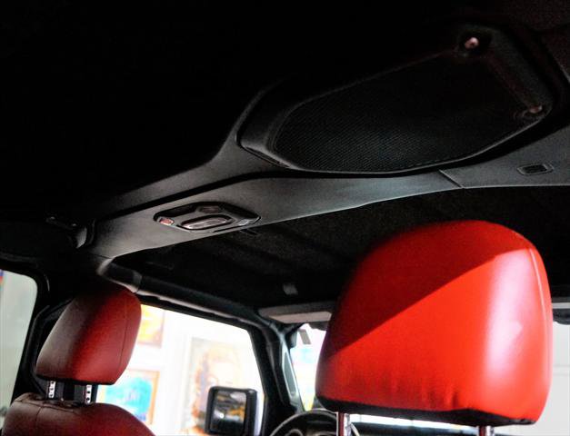 Used 2018 Jeep Wrangler Unlimited Sport S image 16
