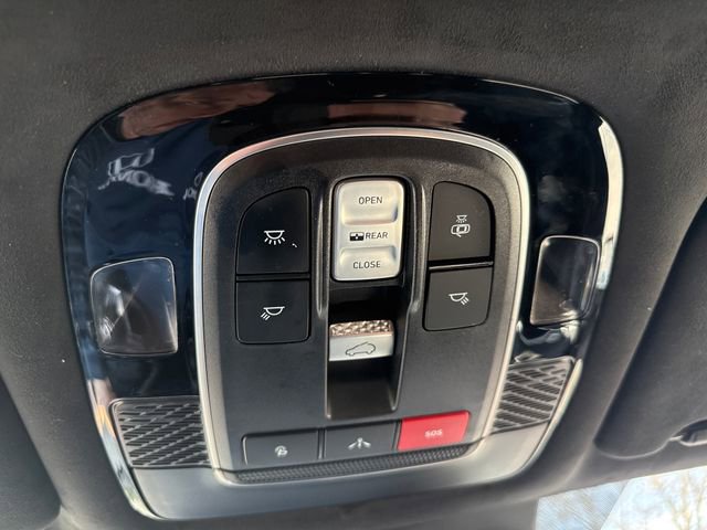 Used 2022 Hyundai Palisade Calligraphy image 42