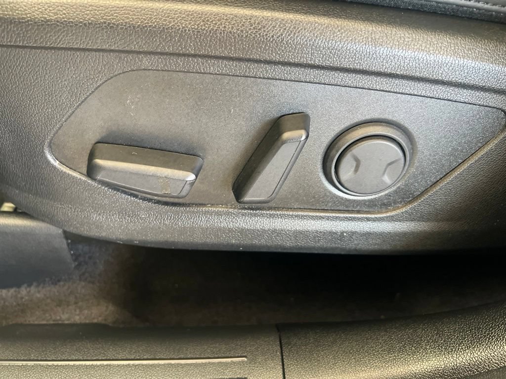 Certified 2025 Kia Sorento S w/ Panoramic Sunroof Package FWD image 45