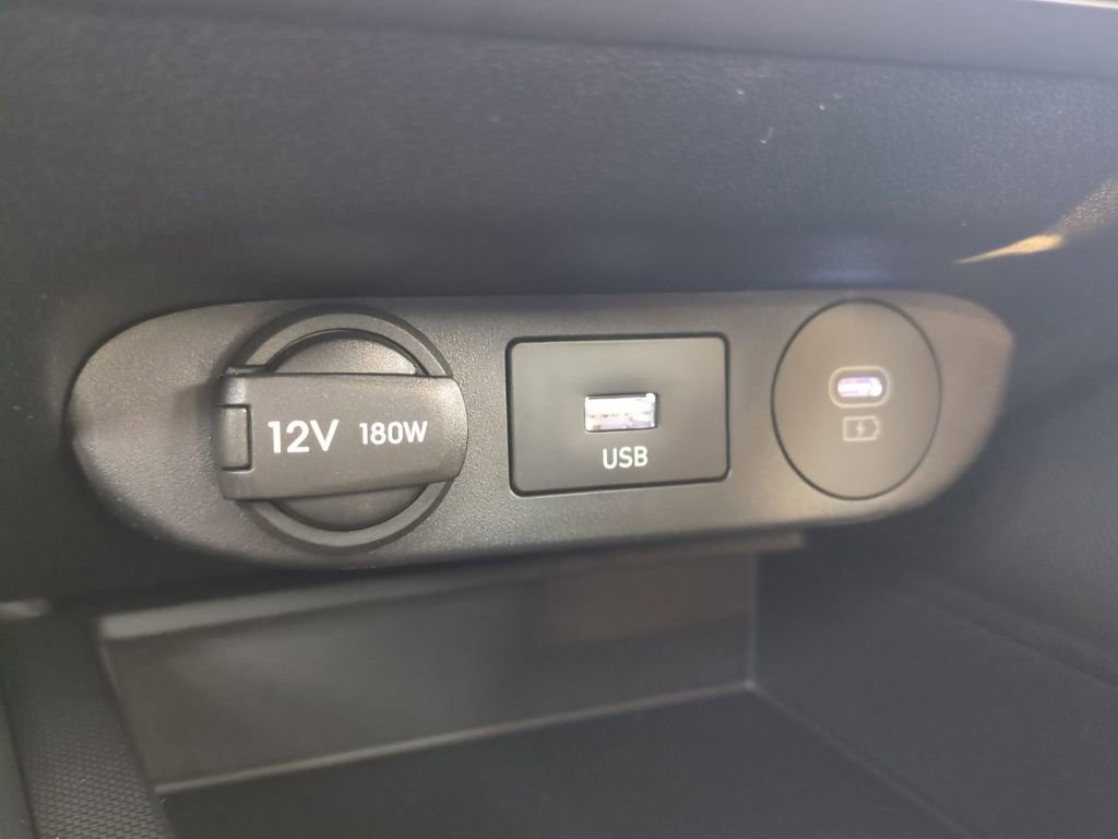 New 2026 Hyundai Elantra SE image 22