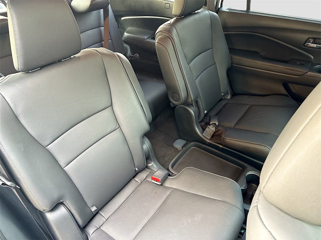 Used 2022 Honda Pilot Touring image 30