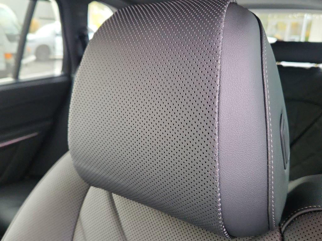 Certified 2026 BMW X5 xDrive40i w/ Premium Package image 26