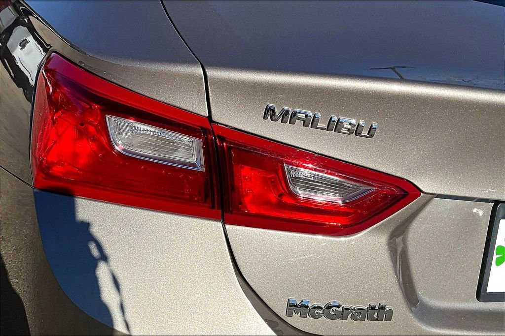 Used 2024 Chevrolet Malibu LT image 21