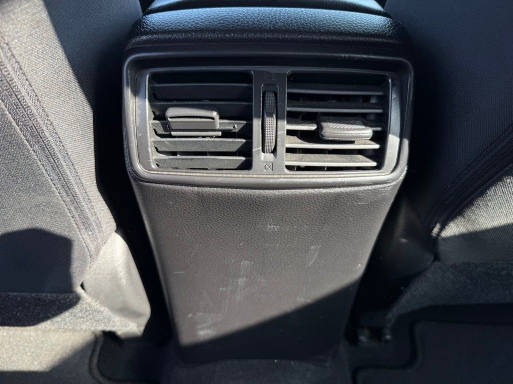 Used 2021 Nissan Rogue Sport SV image 13