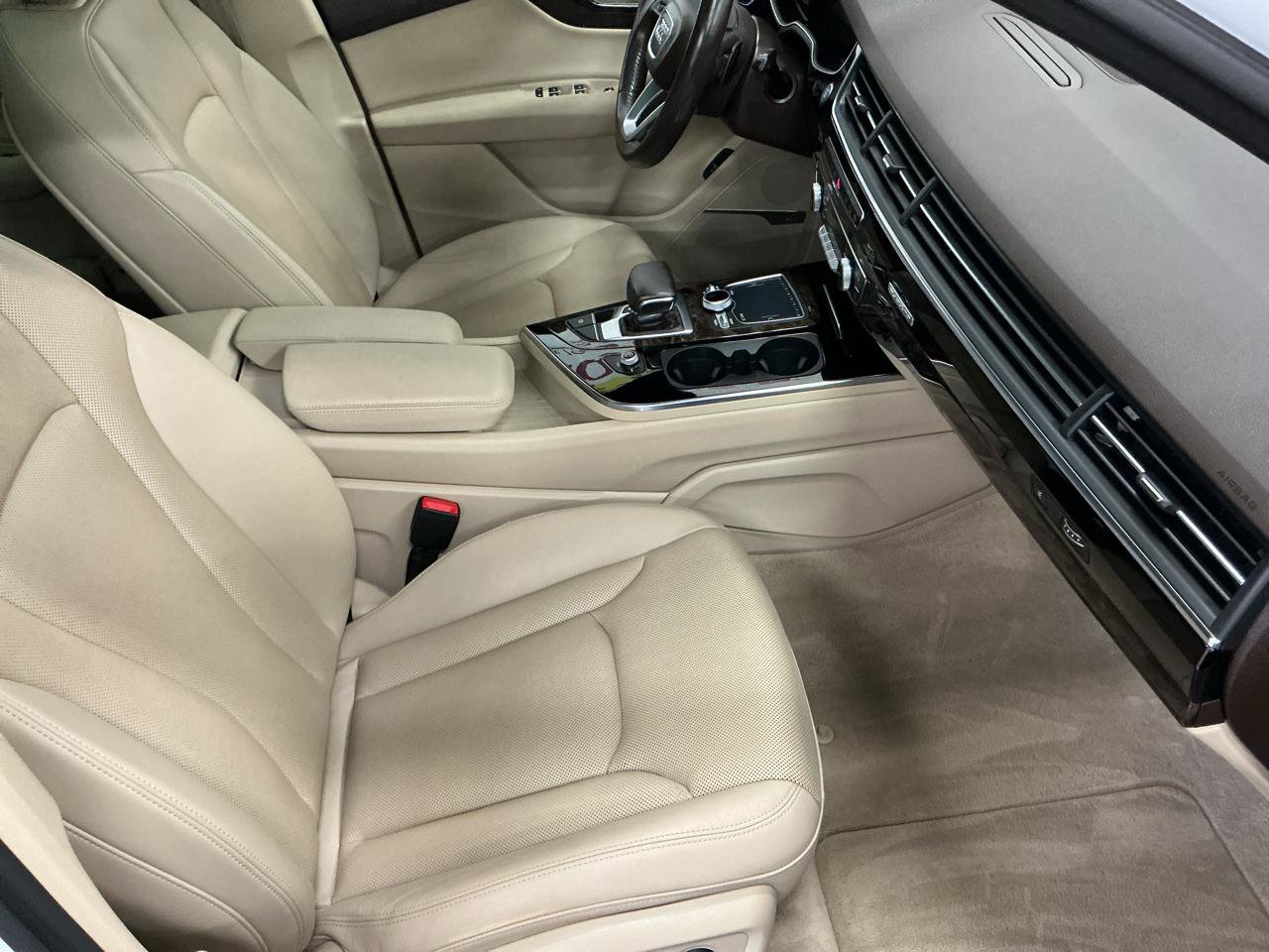 Used 2017 Audi Q7 3.0T Prestige AWD/4WD image 15