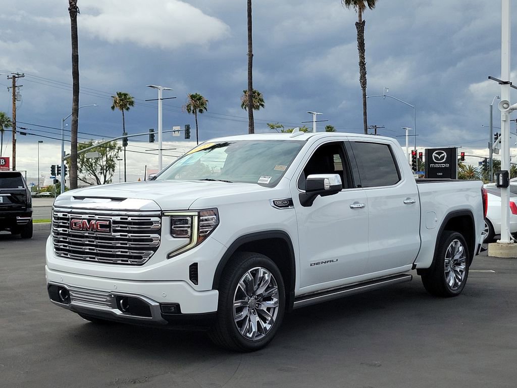 Used 2023 GMC Sierra 1500 Denali w/ Denali Reserve Package AWD/4WD image 39