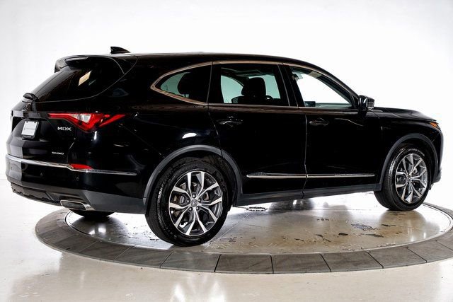 Used 2023 Acura MDX SH-AWD w/ Technology Package image 6