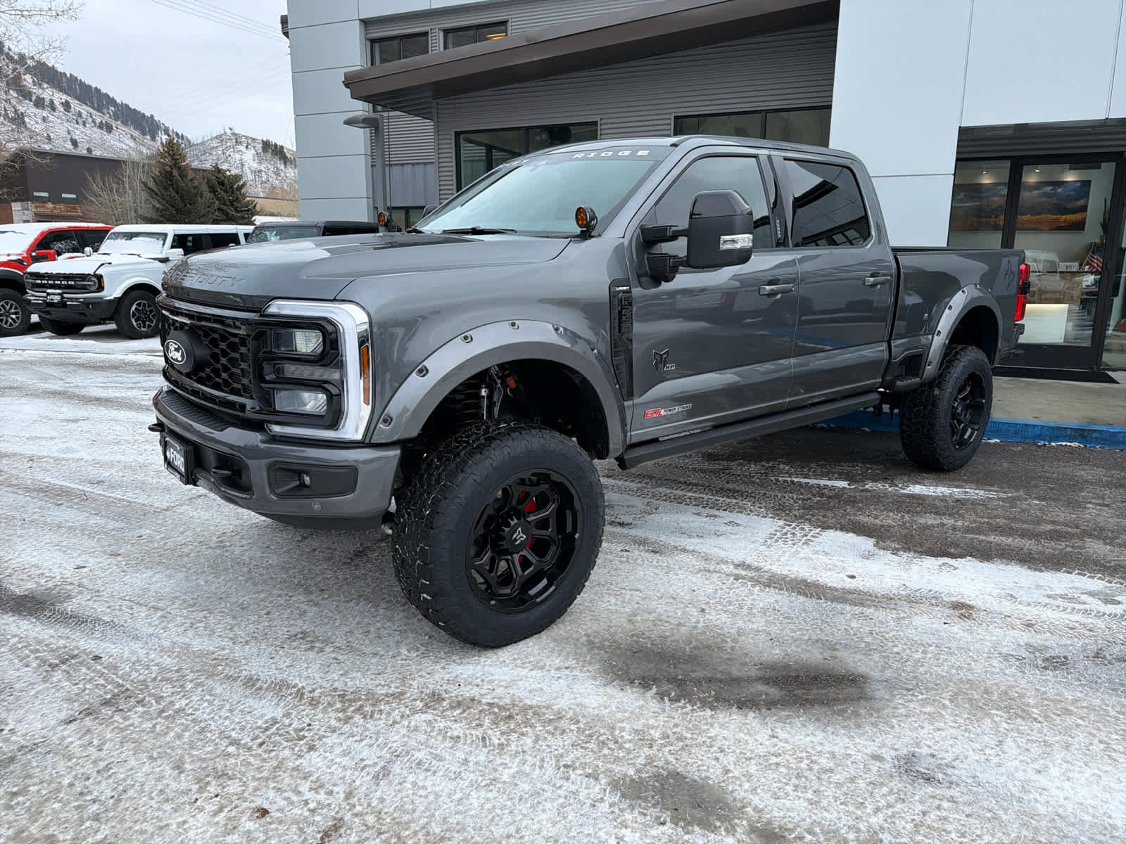 New 2026 Ford F250 Lariat w/ Black Appearance Package image 46