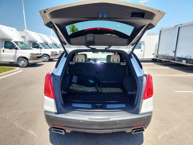 Used 2018 Cadillac XT5 Premium Luxury FWD image 32