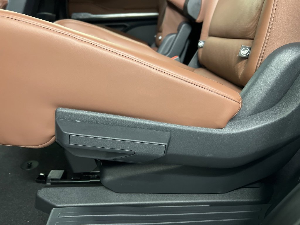 New 2026 Lincoln Navigator Reserve image 36