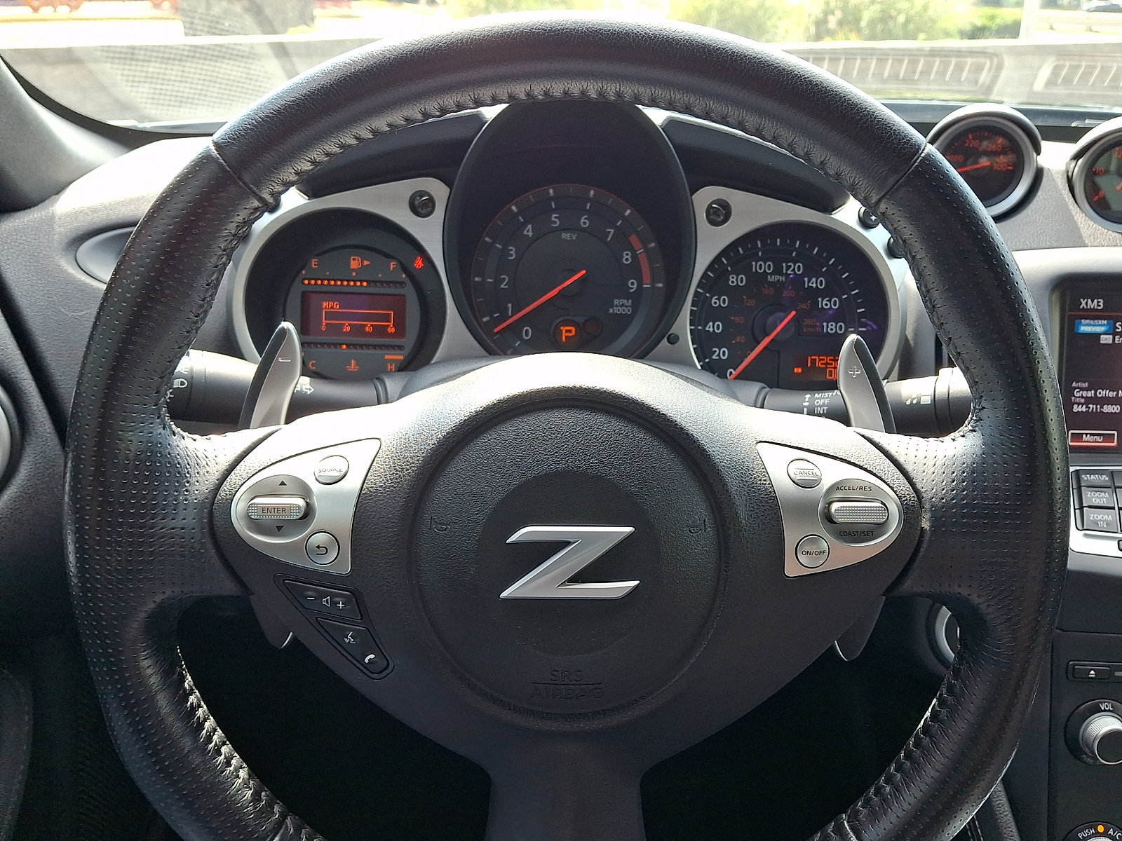 Used 2016 Nissan 370Z Coupe RWD image 20