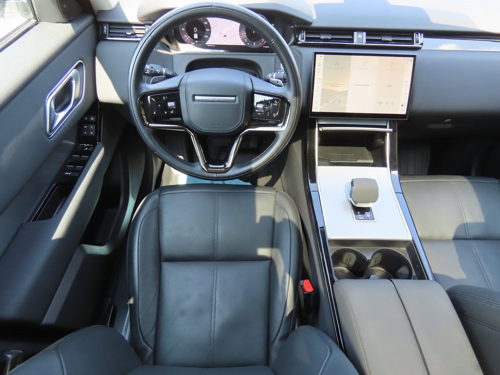Used 2024 Land Rover Range Rover Velar S image 2