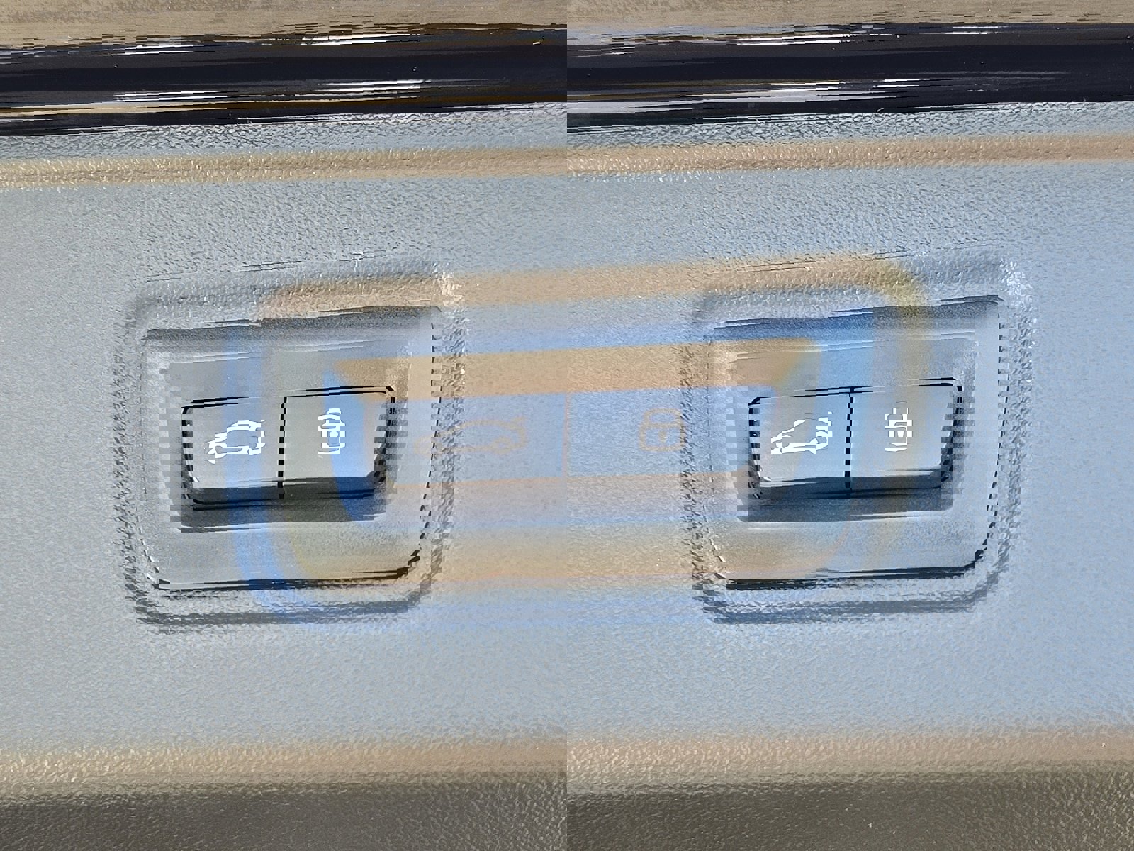 Used 2025 BMW M5 Touring w/ M Driver's Package image 30