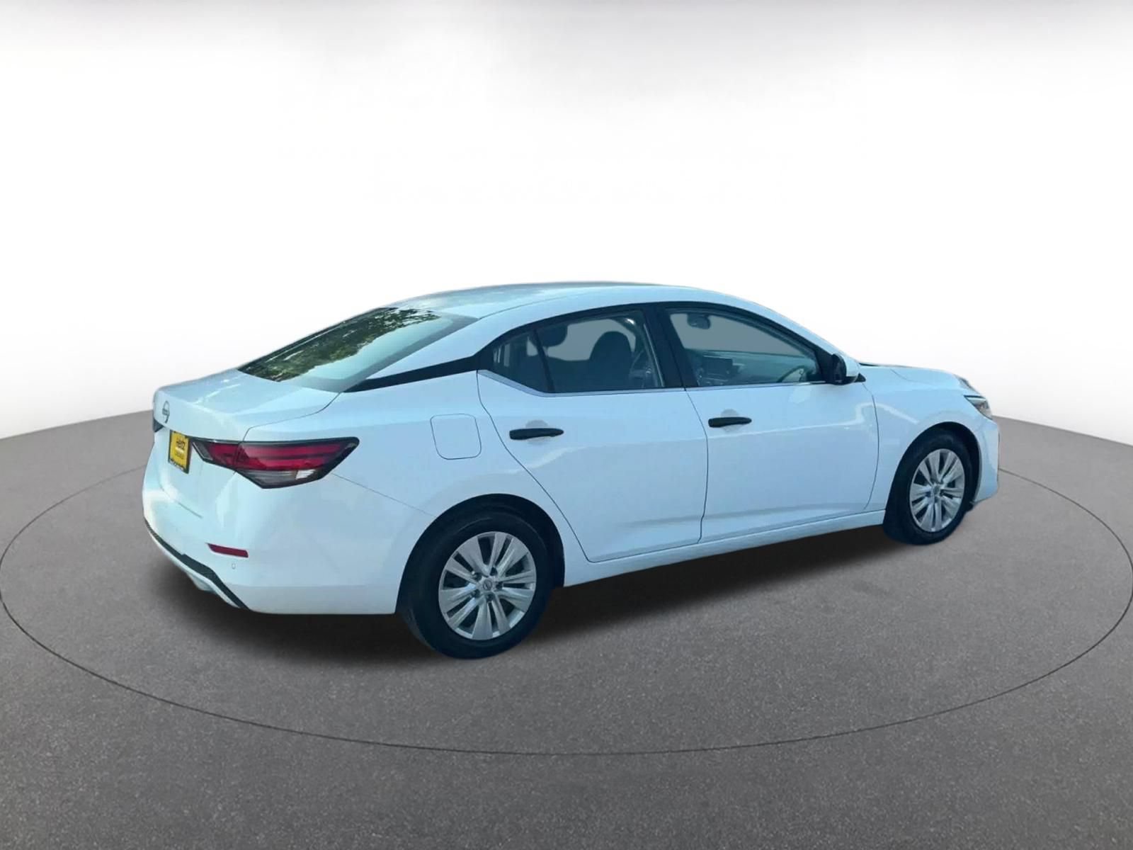 Used 2025 Nissan Sentra S FWD image 12