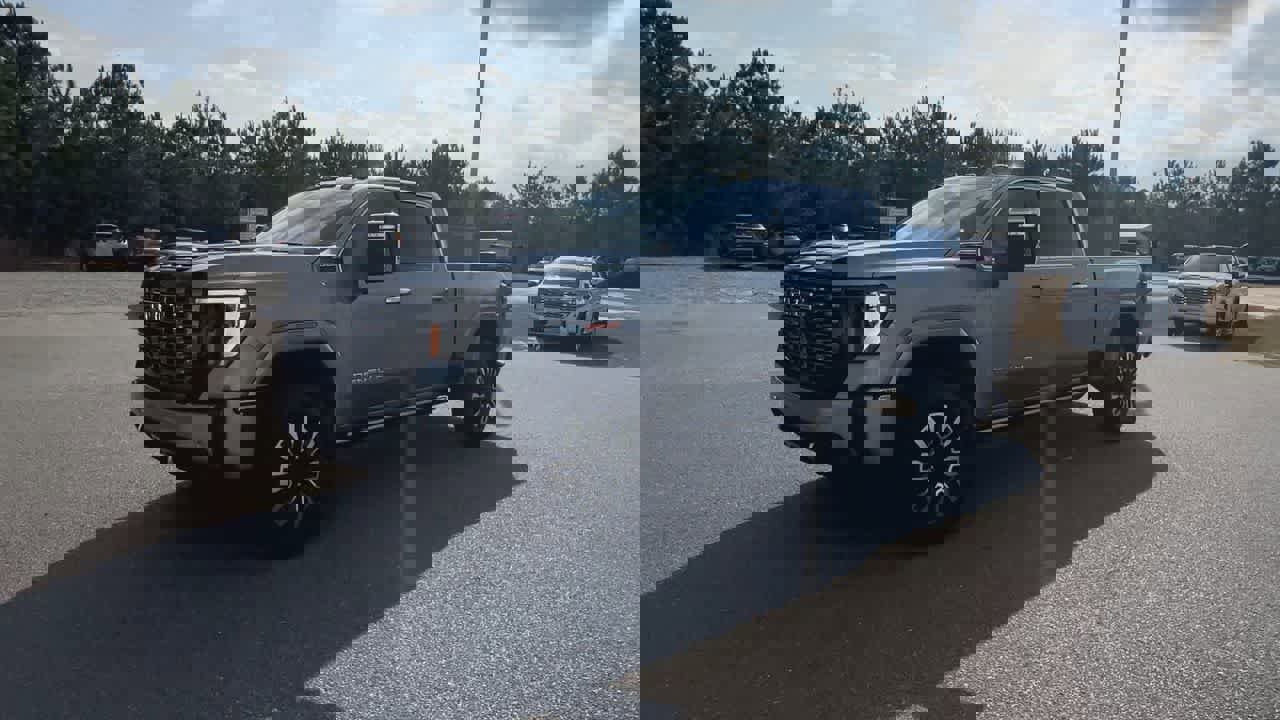 New 2026 GMC Sierra 2500 Denali Ultimate image 4