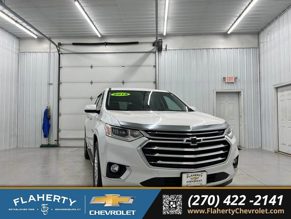 Used 2019 Chevrolet Traverse High Country w/ LPO, 'HIT The Road' Package AWD/4WD image 1