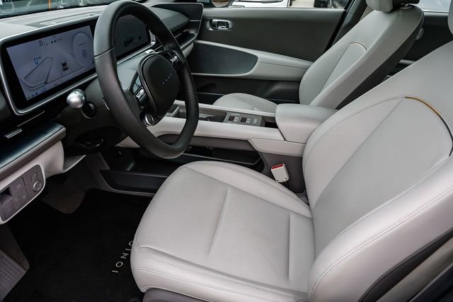 Certified 2025 Hyundai Ioniq 6 SEL image 22