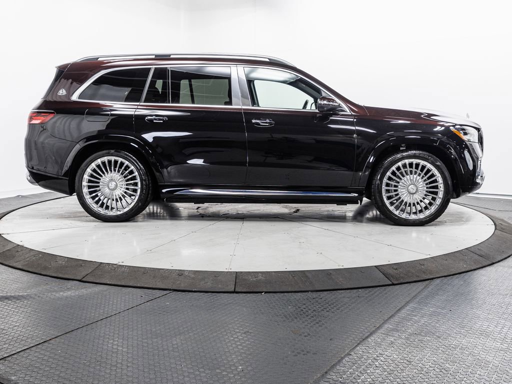 Certified 2024 Mercedes-Benz Maybach GLS 600 4MATIC image 36