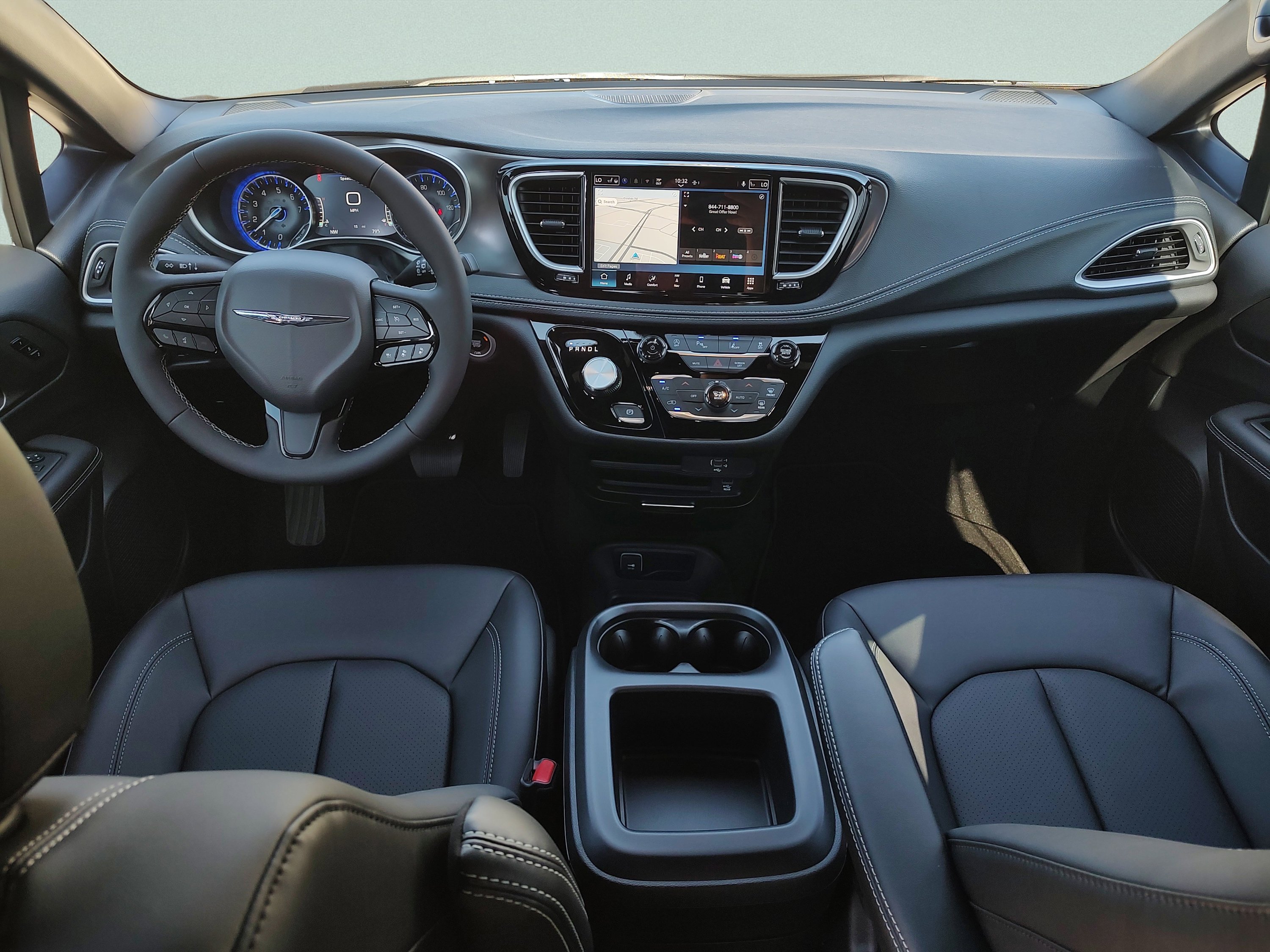 New 2026 Chrysler Pacifica Select FWD image 9