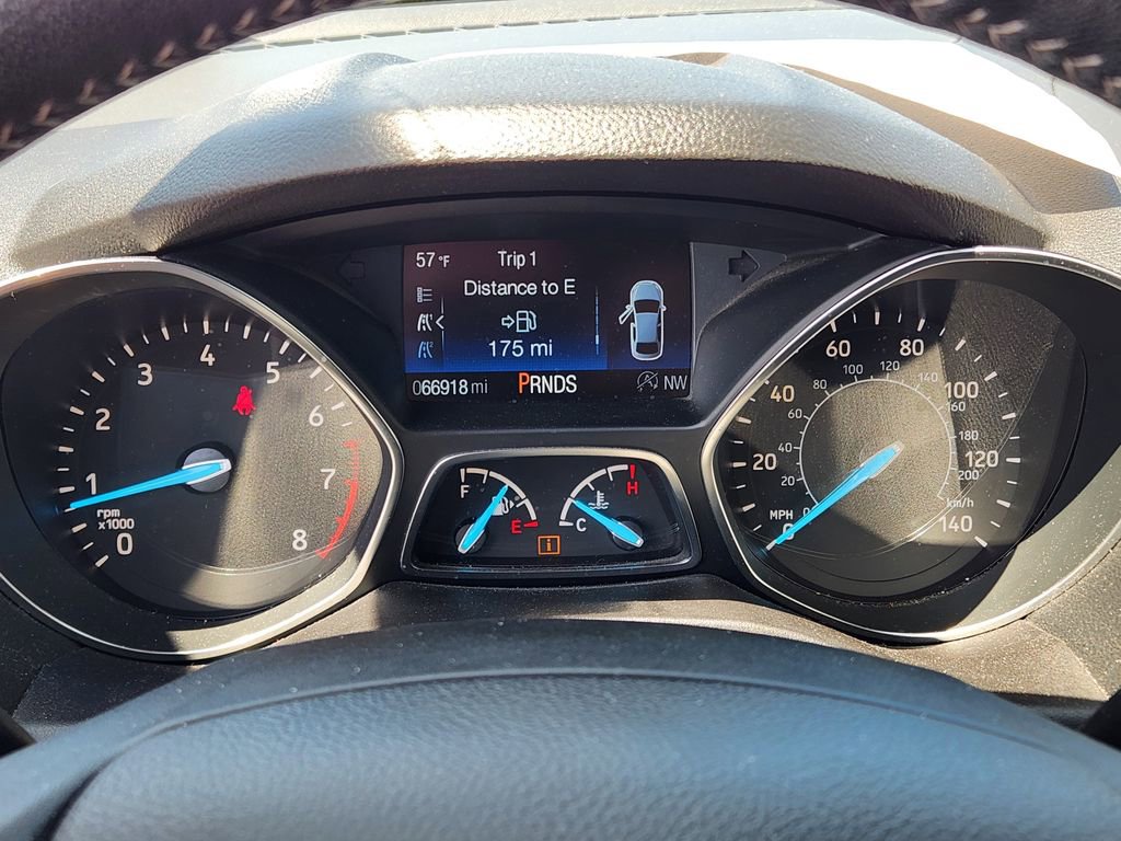 Used 2019 Ford Escape SE image 19