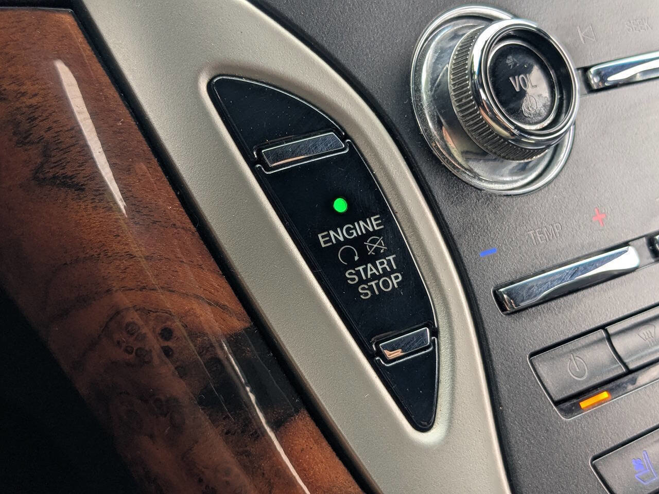 Used 2020 Lincoln Nautilus Reserve w/ Cargo Utility Package image 30