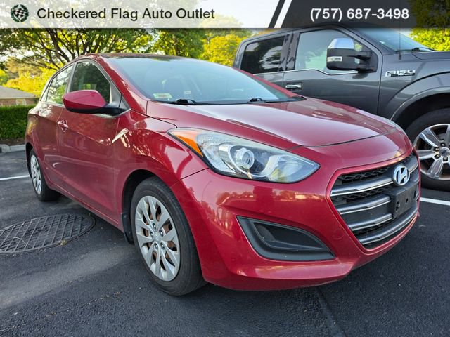 Used 2016 Hyundai Elantra GT FWD image 3