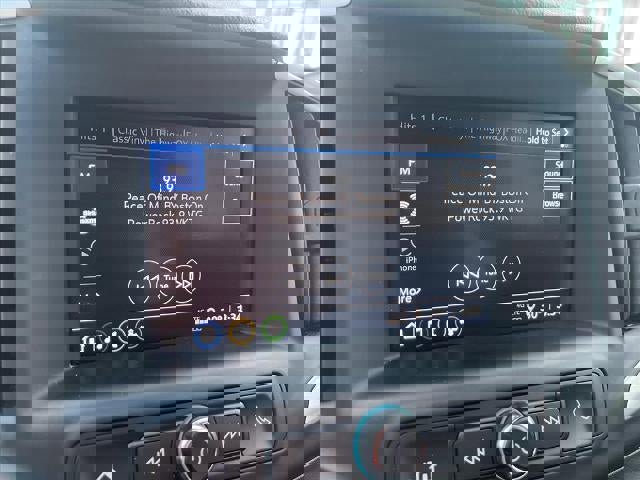 Used 2024 GMC Terrain SLE image 12