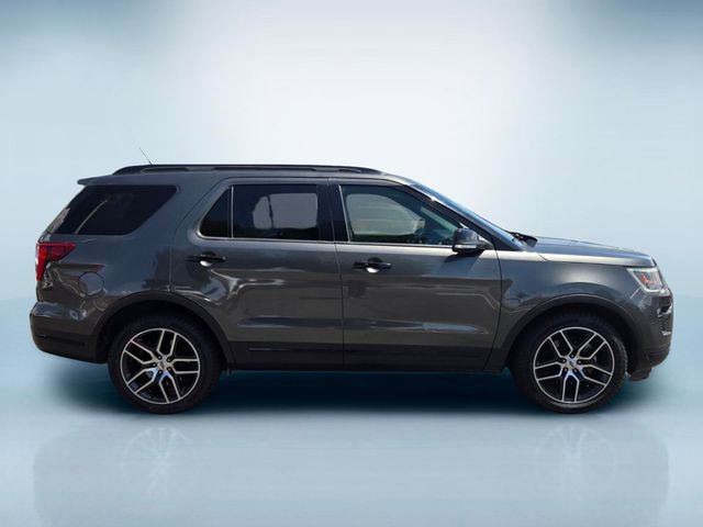 Used 2019 Ford Explorer Sport w/ Equipment Group 401A AWD/4WD image 3