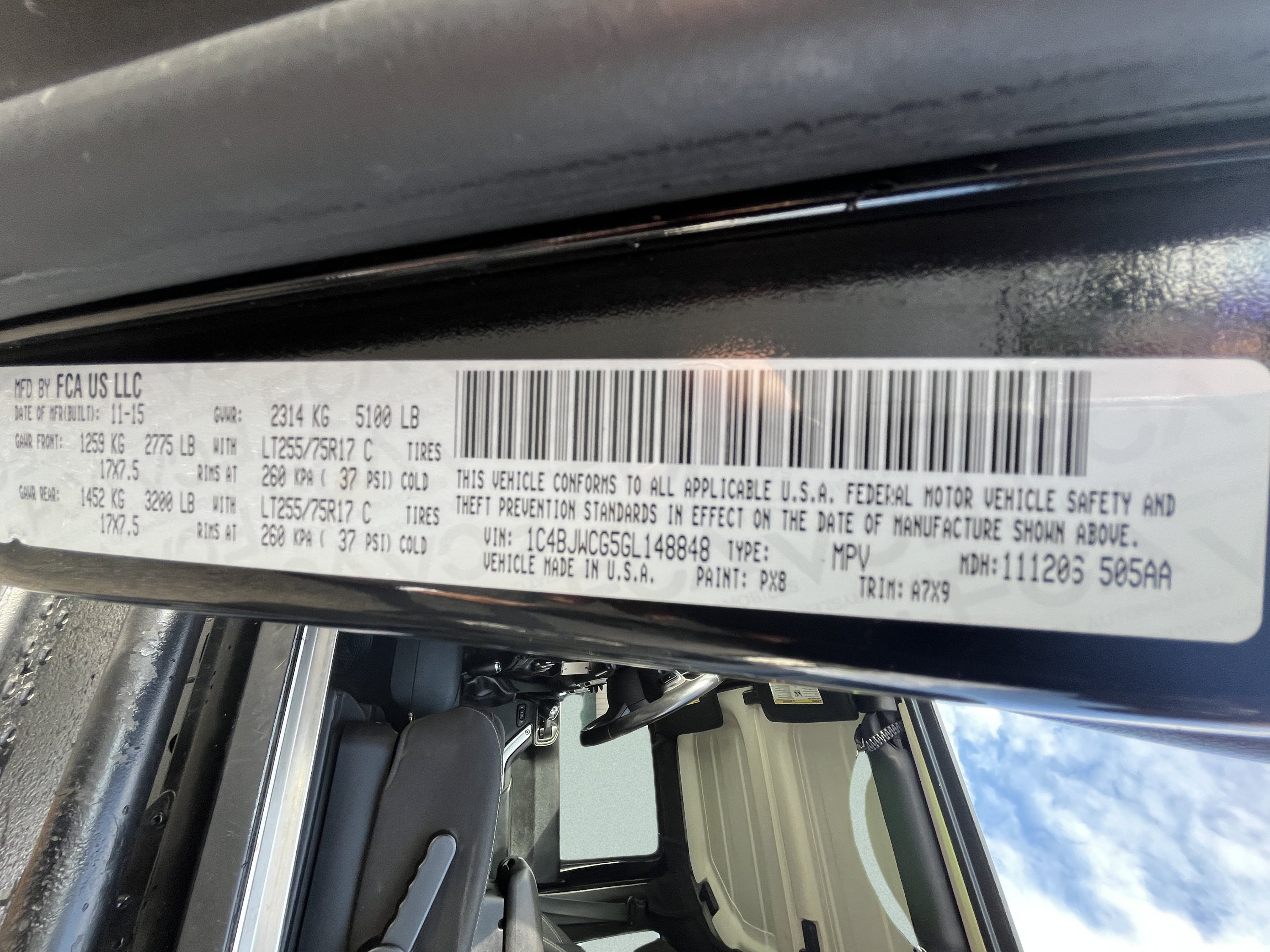 Used 2016 Jeep Wrangler Rubicon w/ Power Convenience Group AWD/4WD image 27
