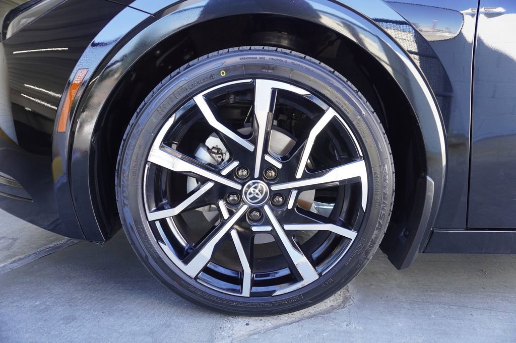 Used 2023 Toyota Prius Prime image 6