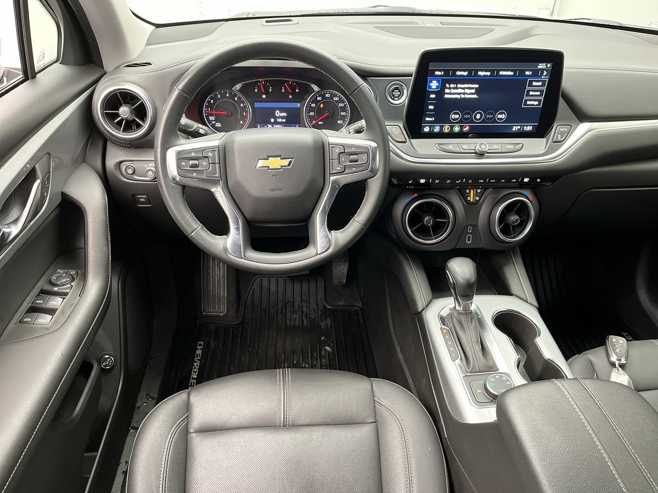 Certified 2024 Chevrolet Blazer LT w/ Midnight/Sport Edition AWD/4WD image 13