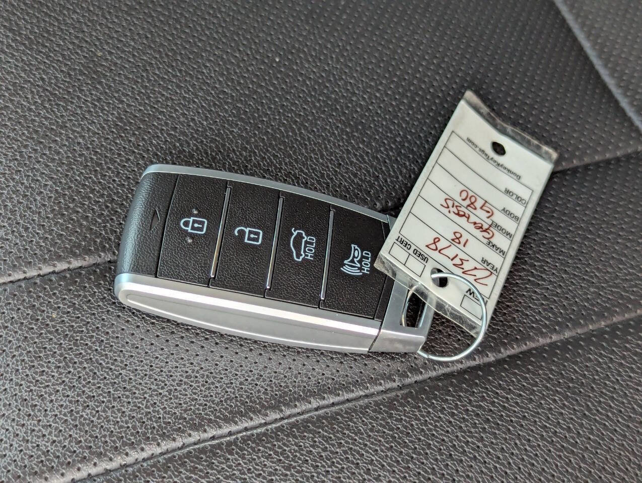 Used 2018 Genesis G80 3.8 image 31