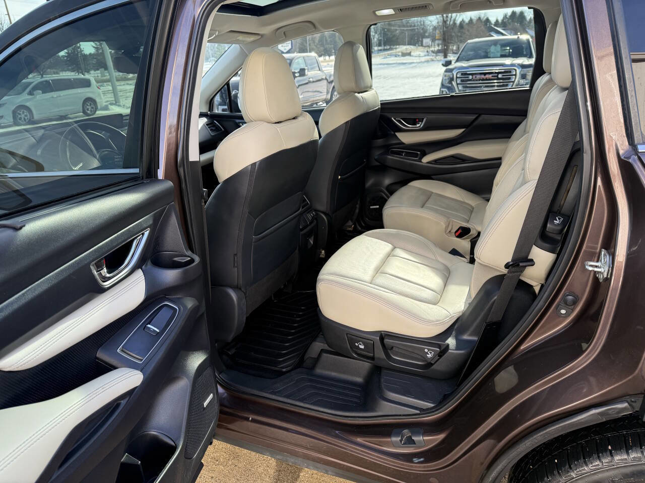 Used 2019 Subaru Ascent Limited image 6